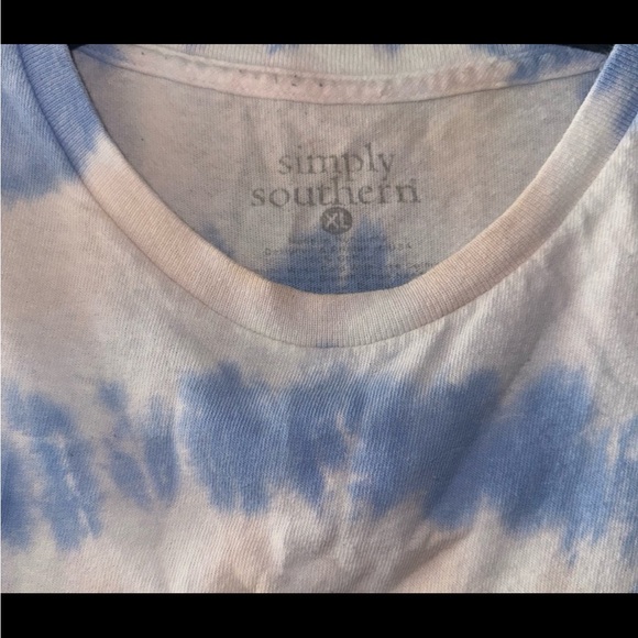Simply Southern Blue & White XL Tie-Dye Dog Tee - Picture 3 of 3